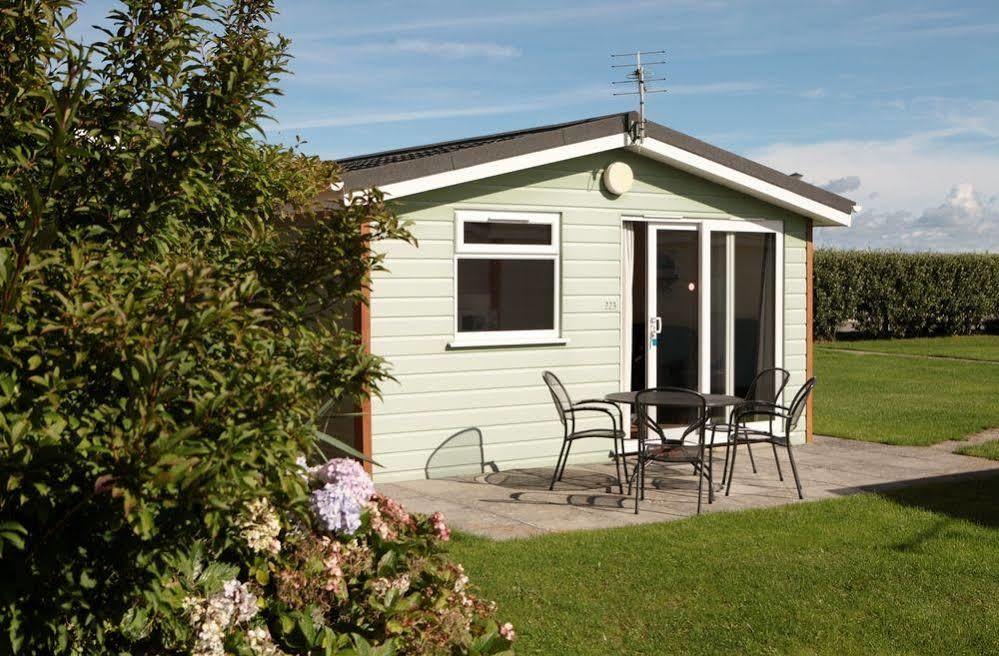 Atlantic Bays Holiday Park Падстоу Екстериор снимка