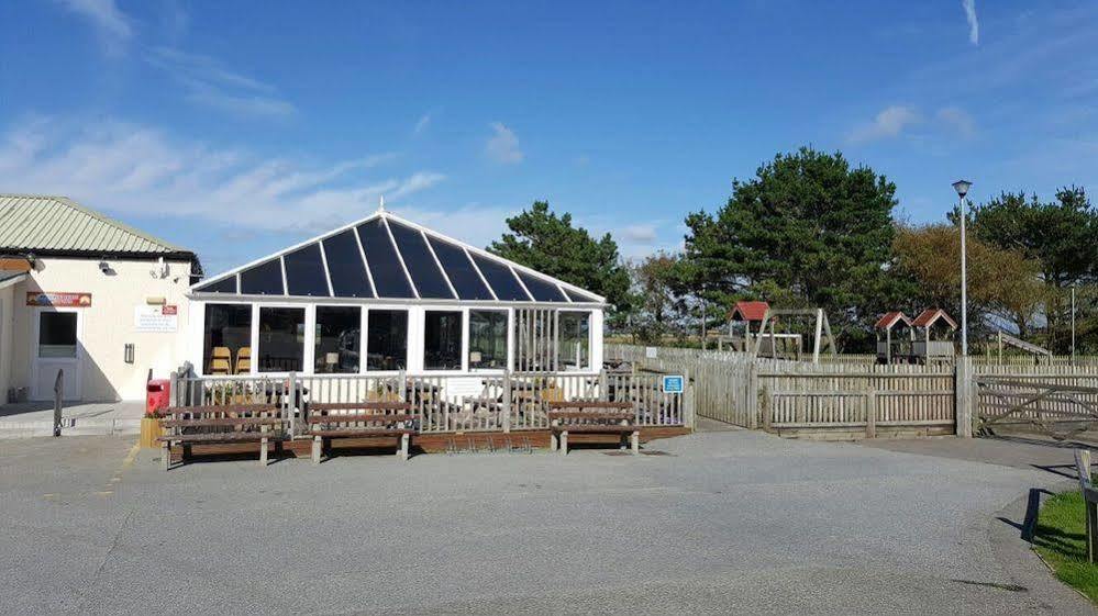 Atlantic Bays Holiday Park Падстоу Екстериор снимка