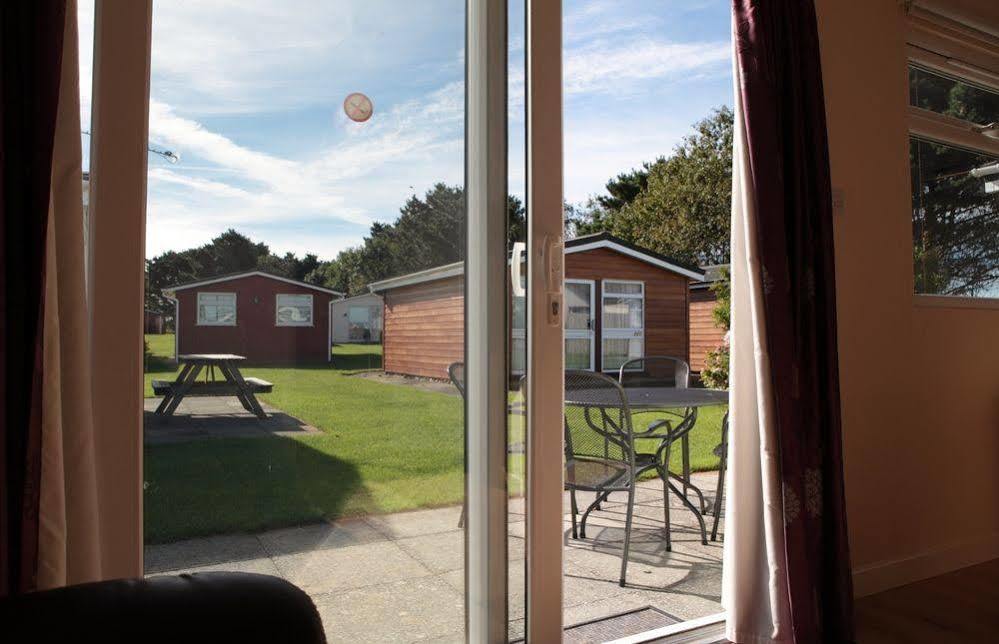 Atlantic Bays Holiday Park Падстоу Екстериор снимка