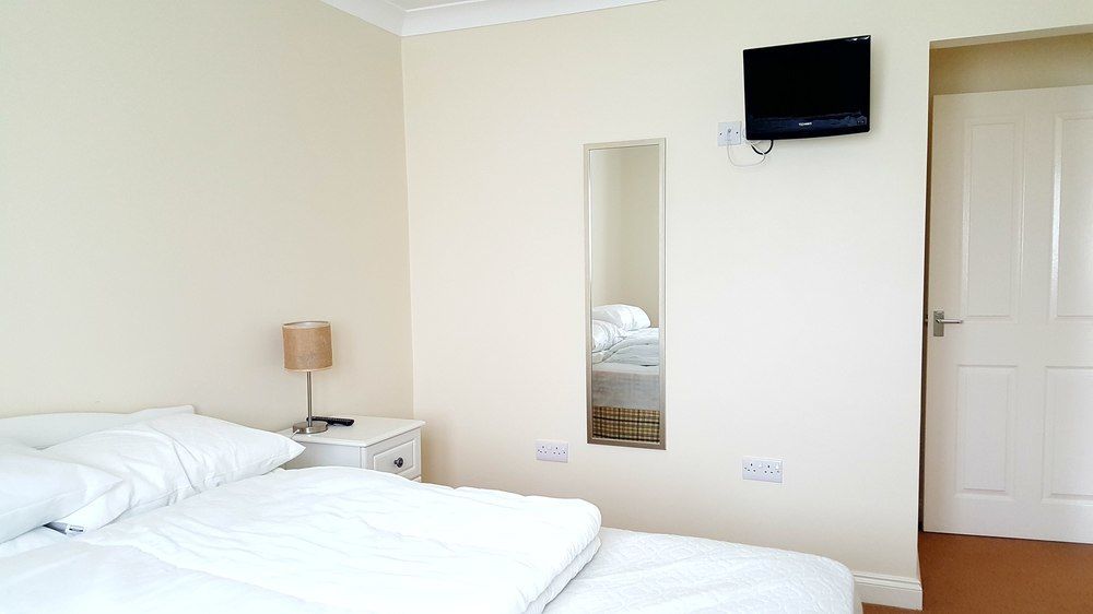 Atlantic Bays Holiday Park Падстоу Екстериор снимка